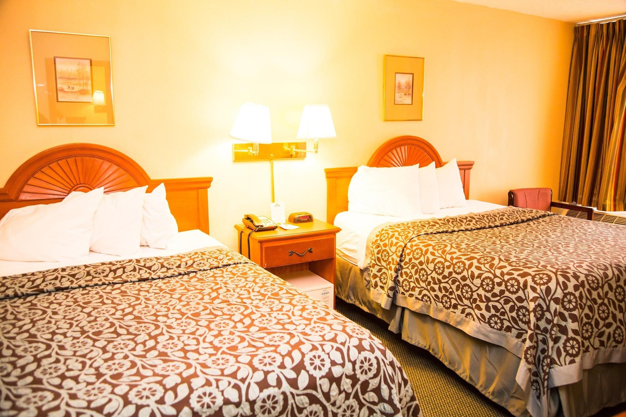 Days Inn By Wyndham Alexandria South Exteriér fotografie